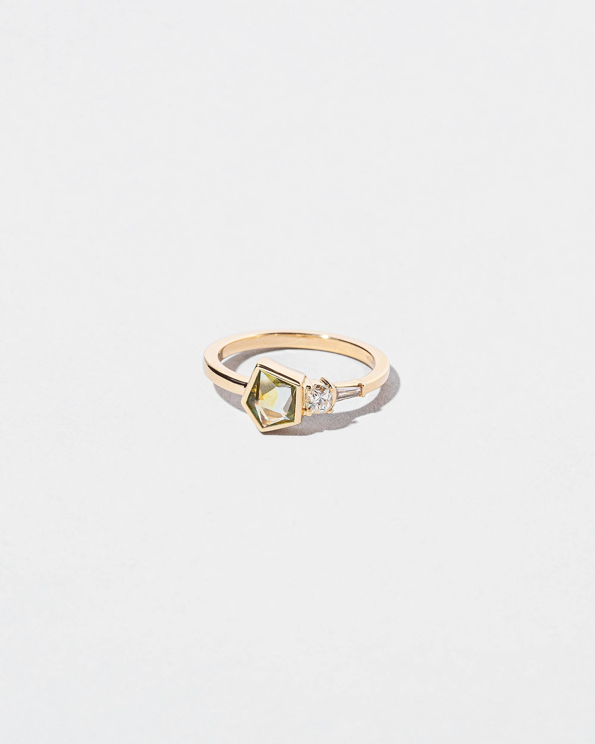 Aglaophotis Ring