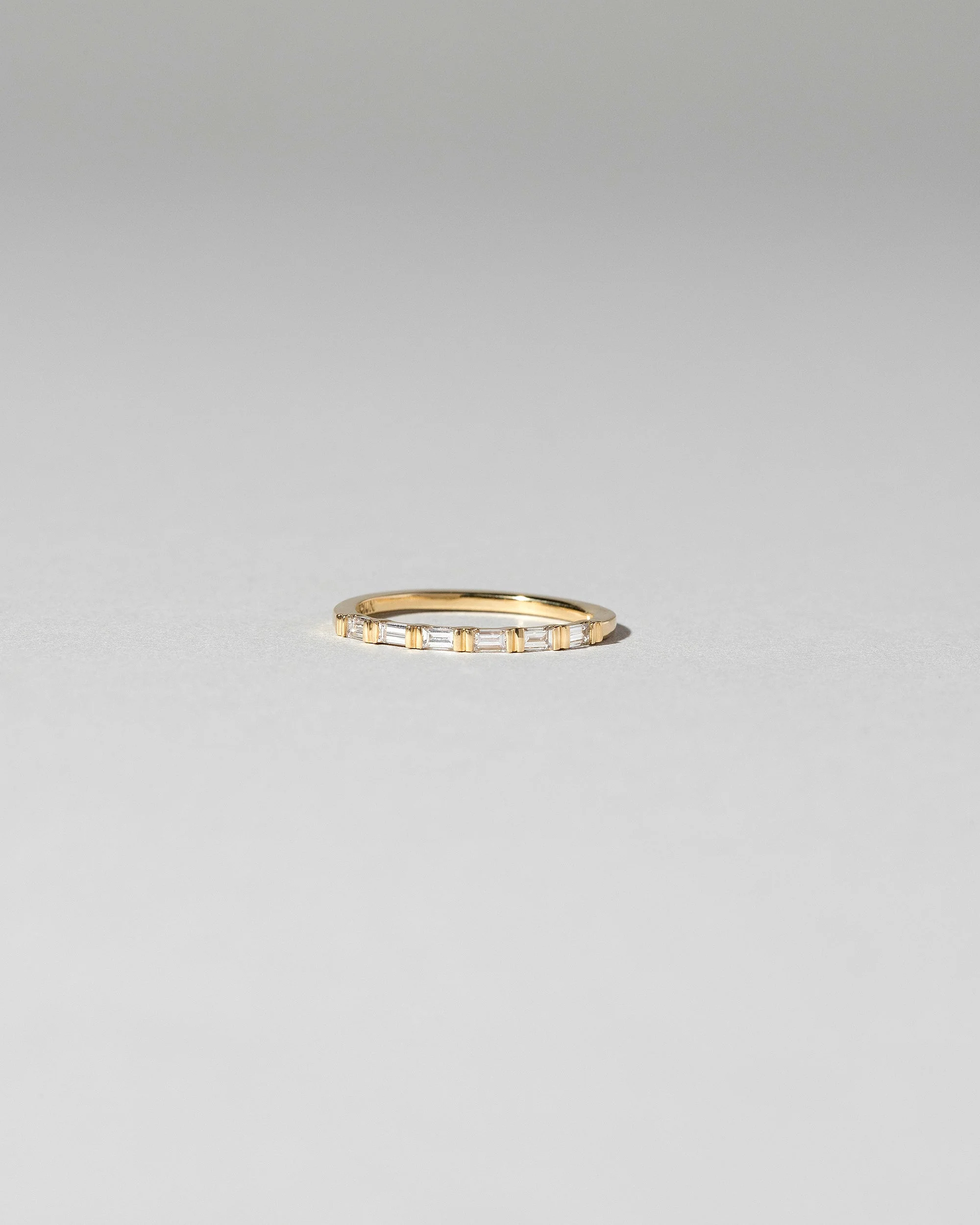 Bar Set Baguette Band - 1.5mm