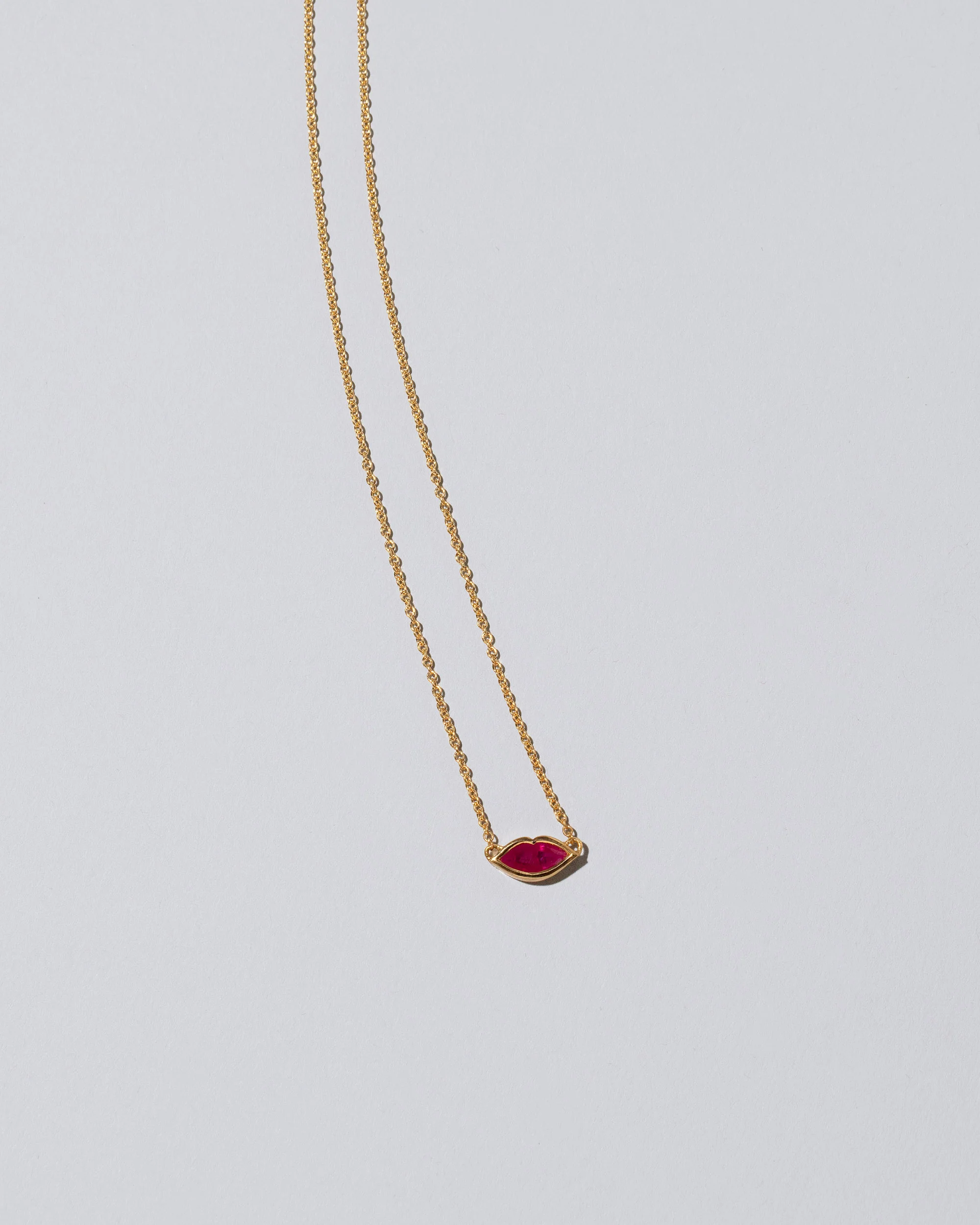 Big Kiss Necklace - Image 4