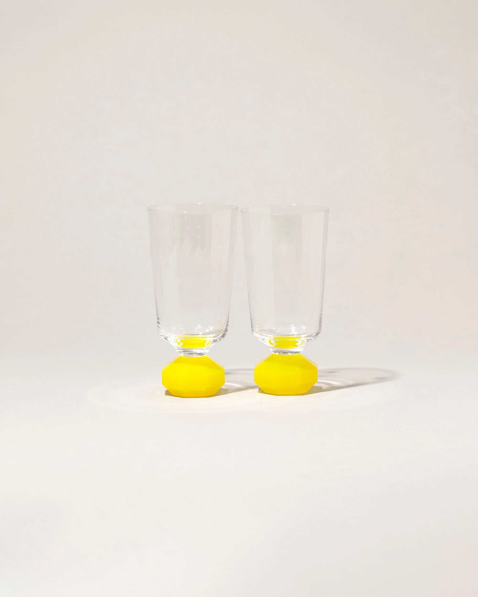 Chelsea Glass Set - Image 3