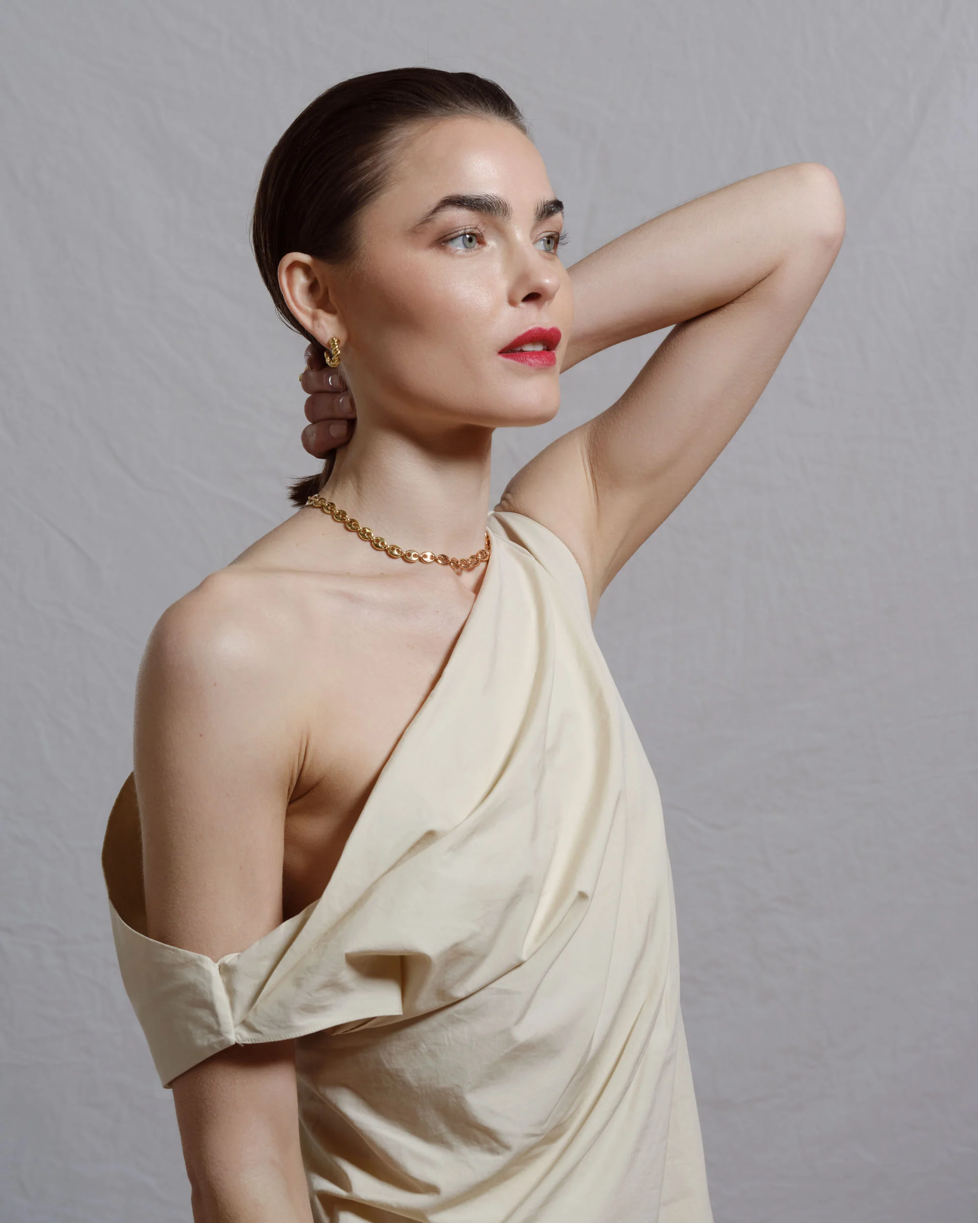Bedrock Mini Necklace - Solid Gold - Image 4