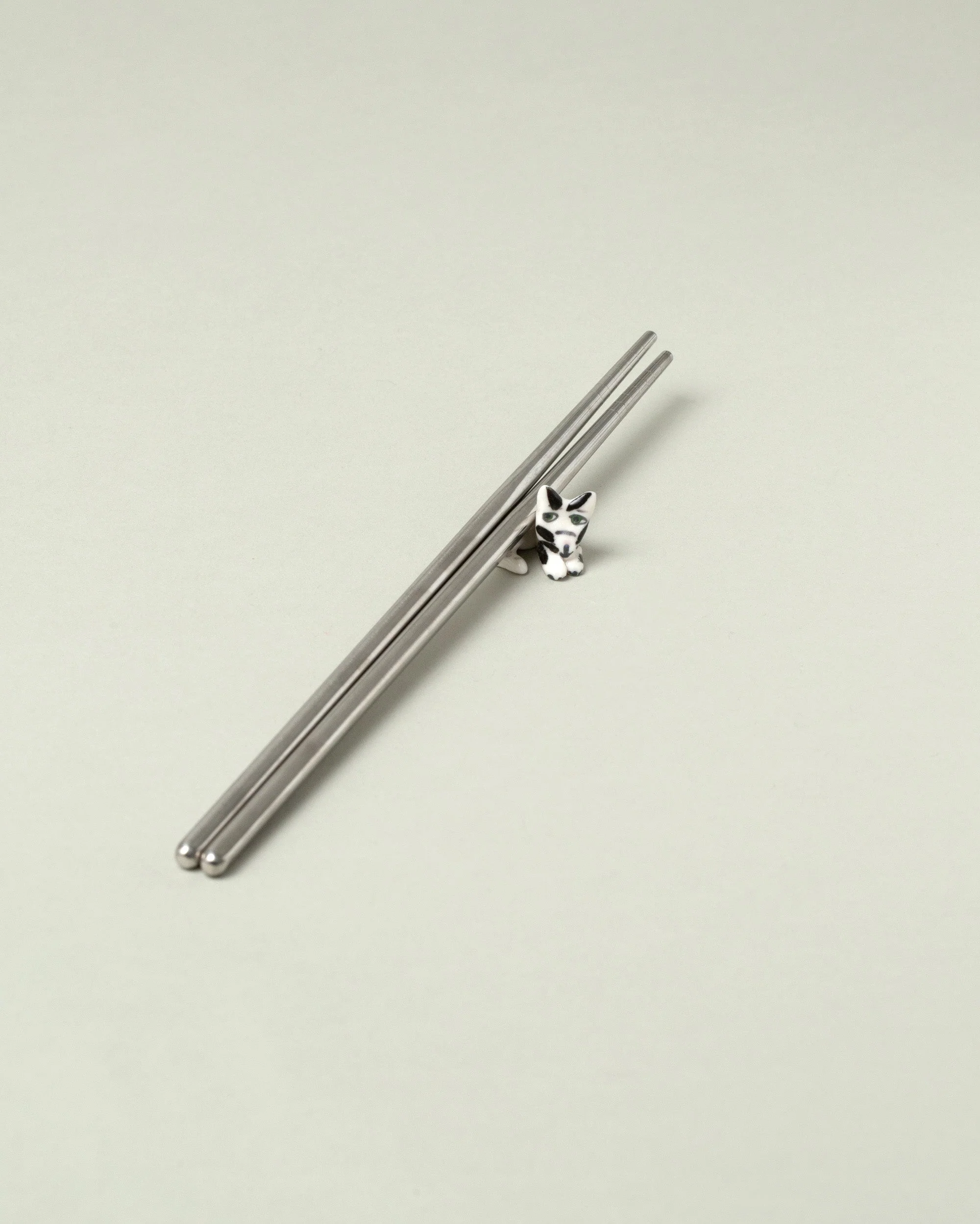 Black Spots Chopstick Cat Rest - Image 2