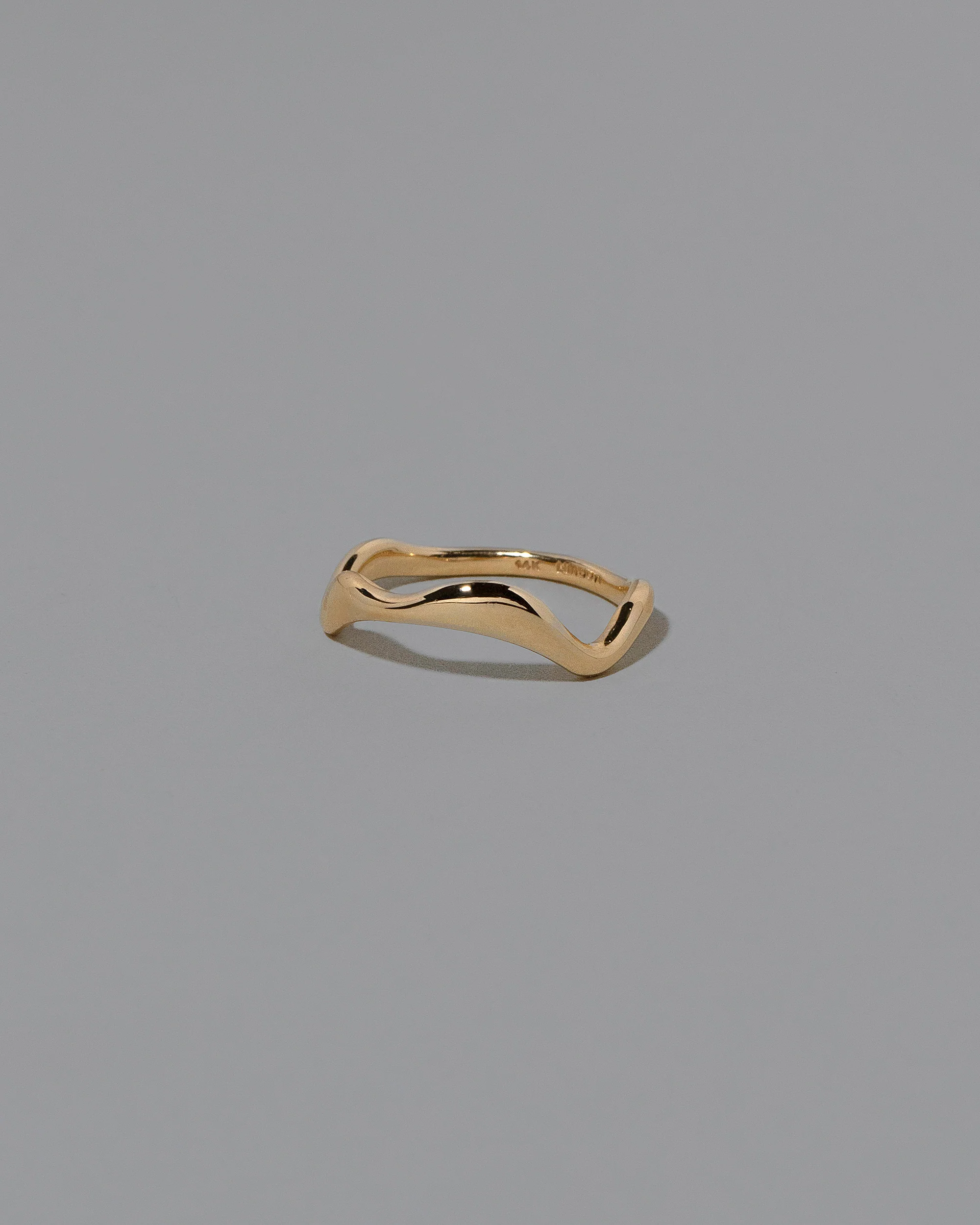 Thin Fluctuating Band - Image 2