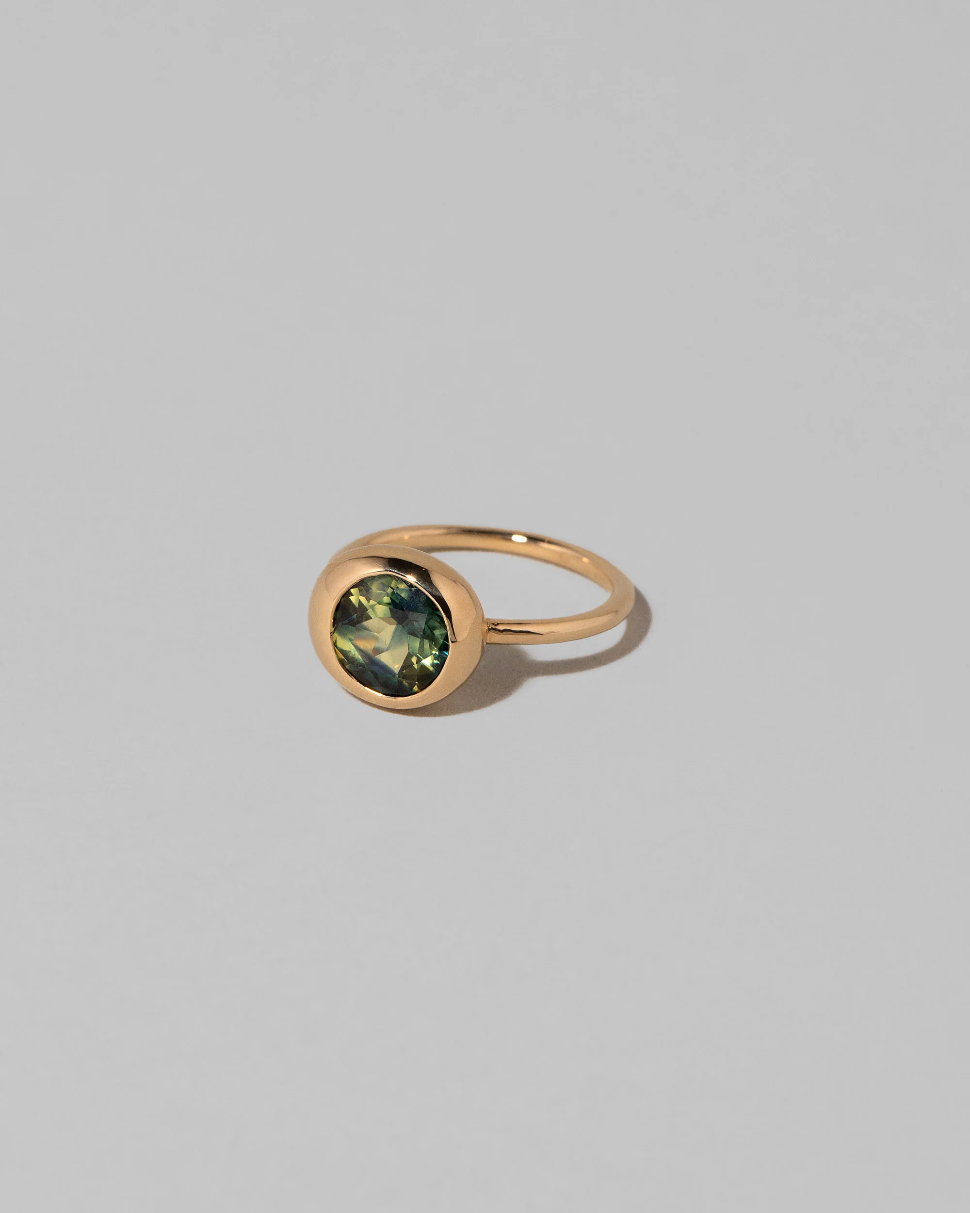Grand Level Ring - Bicolor Sapphire - Image 3