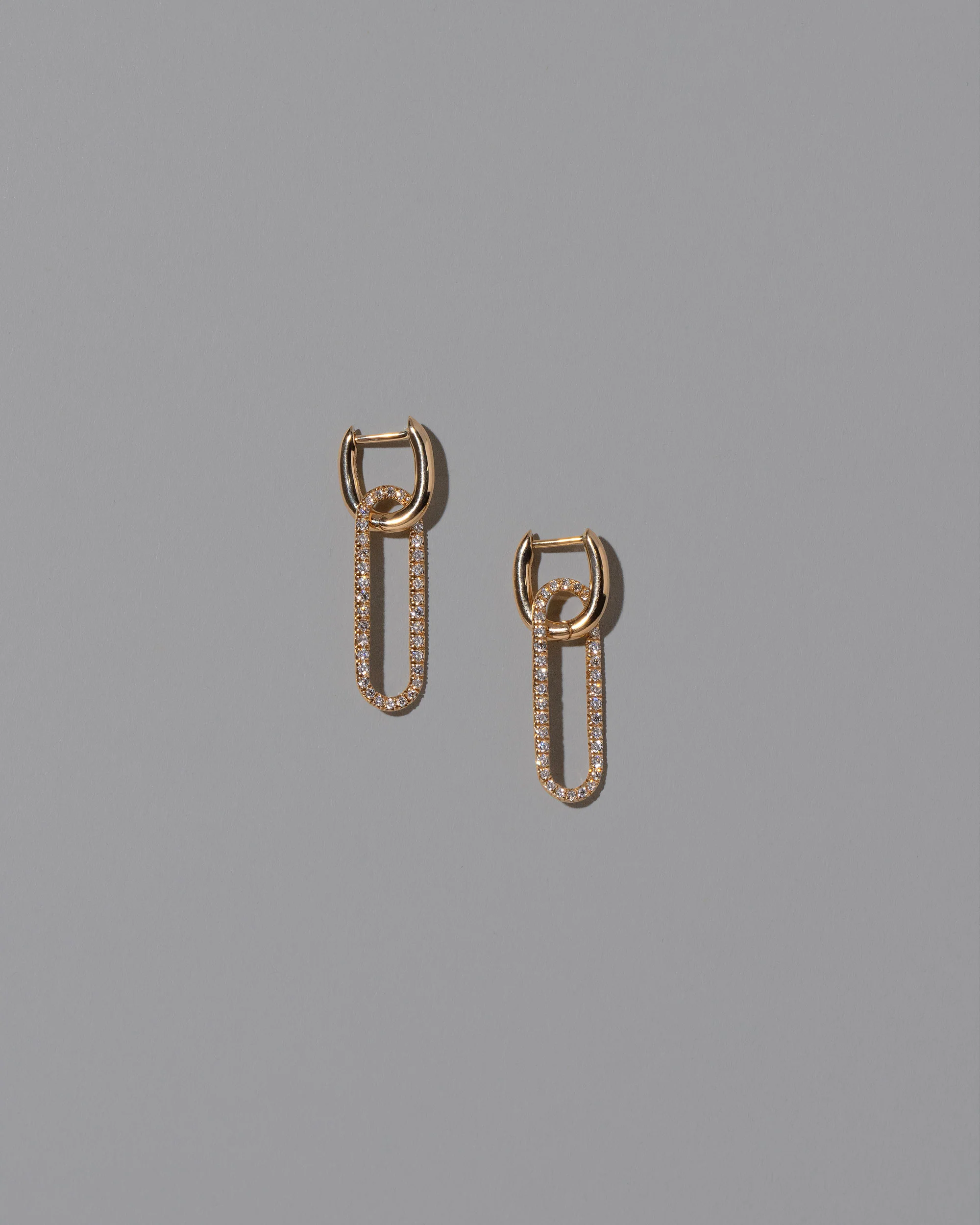 Link Huggie Hoop Earrings - Image 3