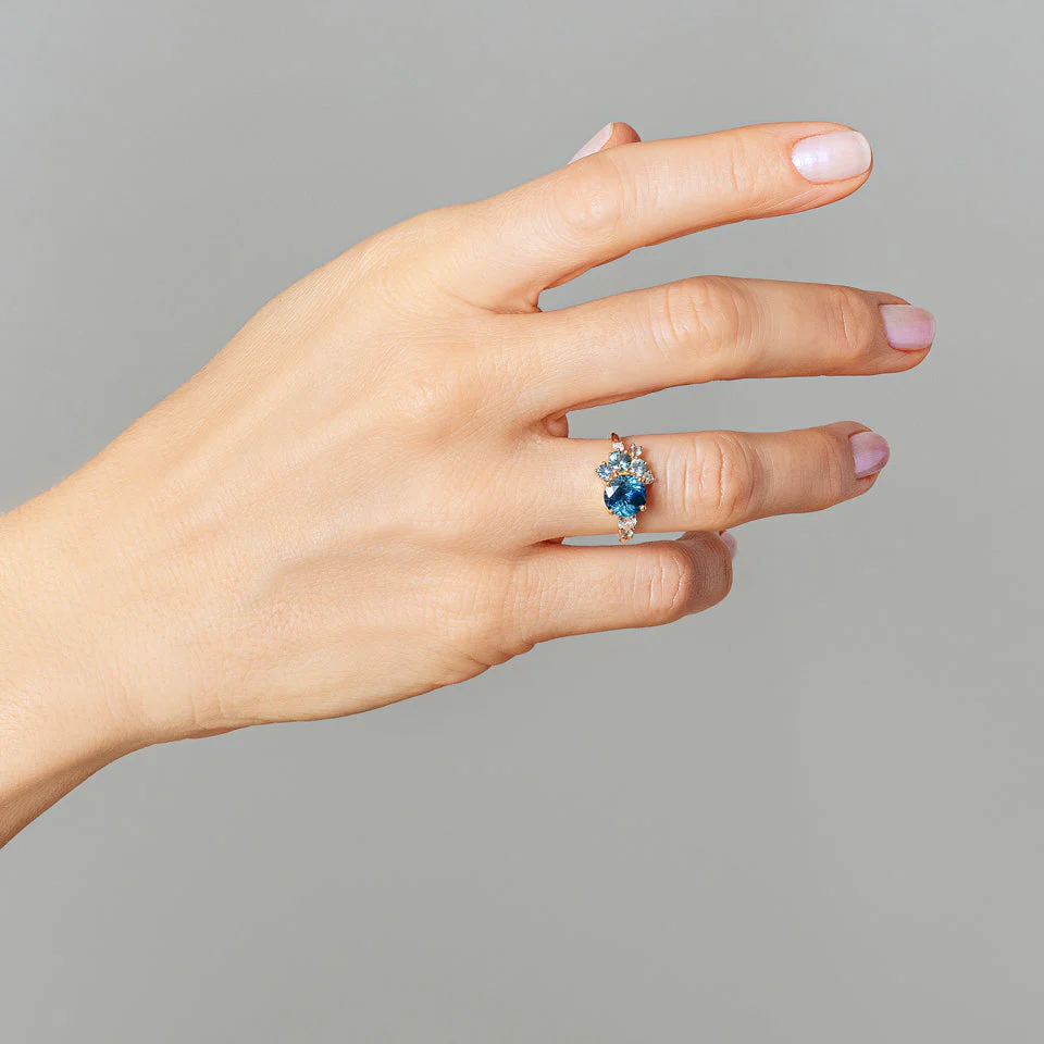 Vega Ring - Malawi Sapphire - Image 5
