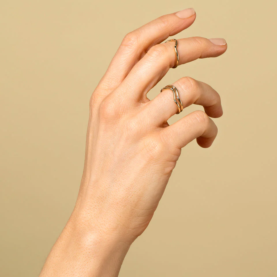 Mini Curve Band - Three Stone - Image 3