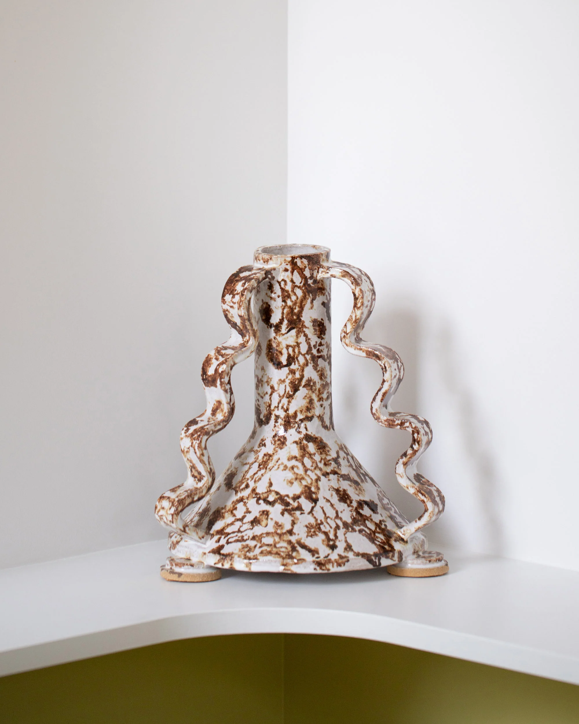 Swoop Vase - Image 4