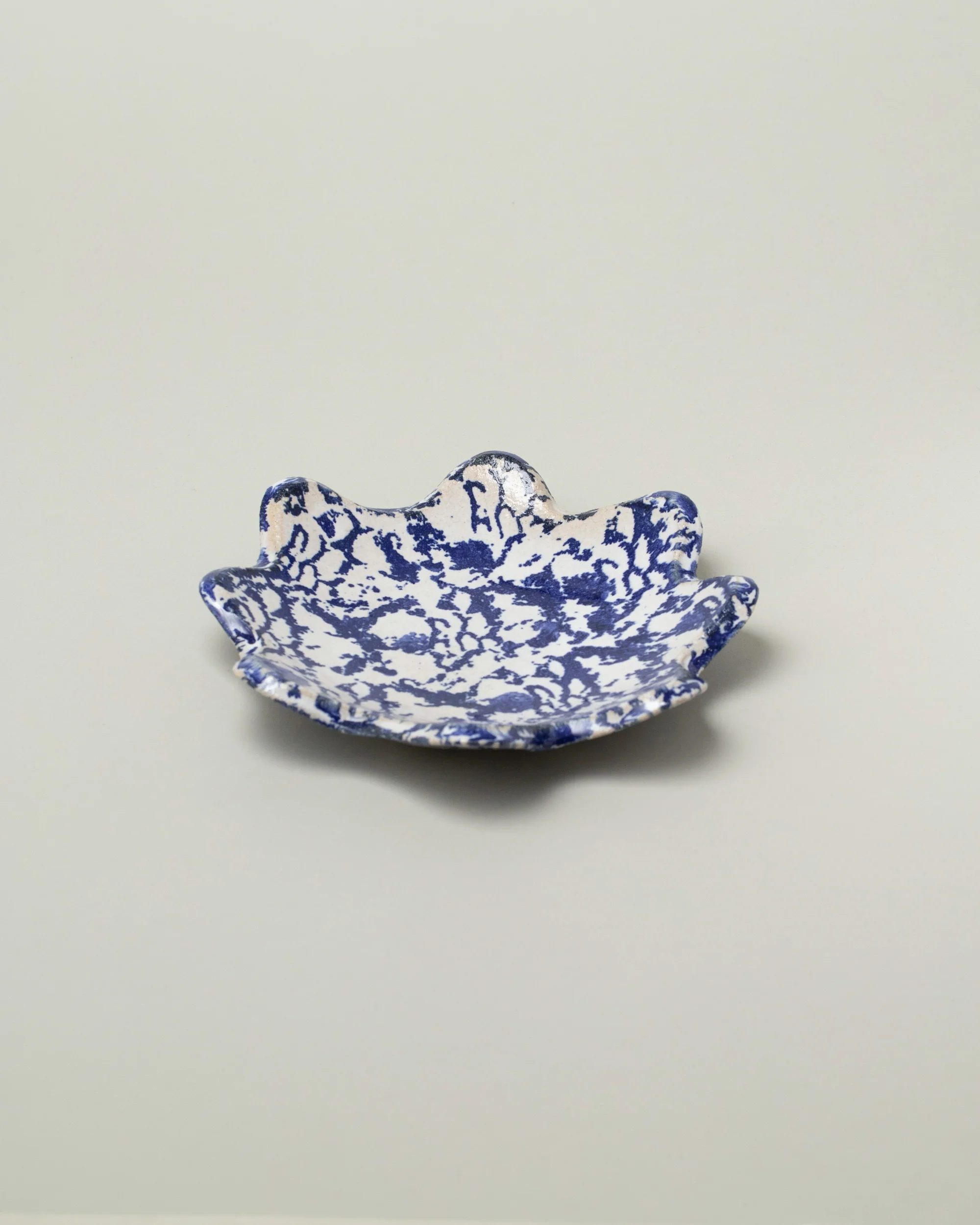 Small Scallop Platter - Image 3