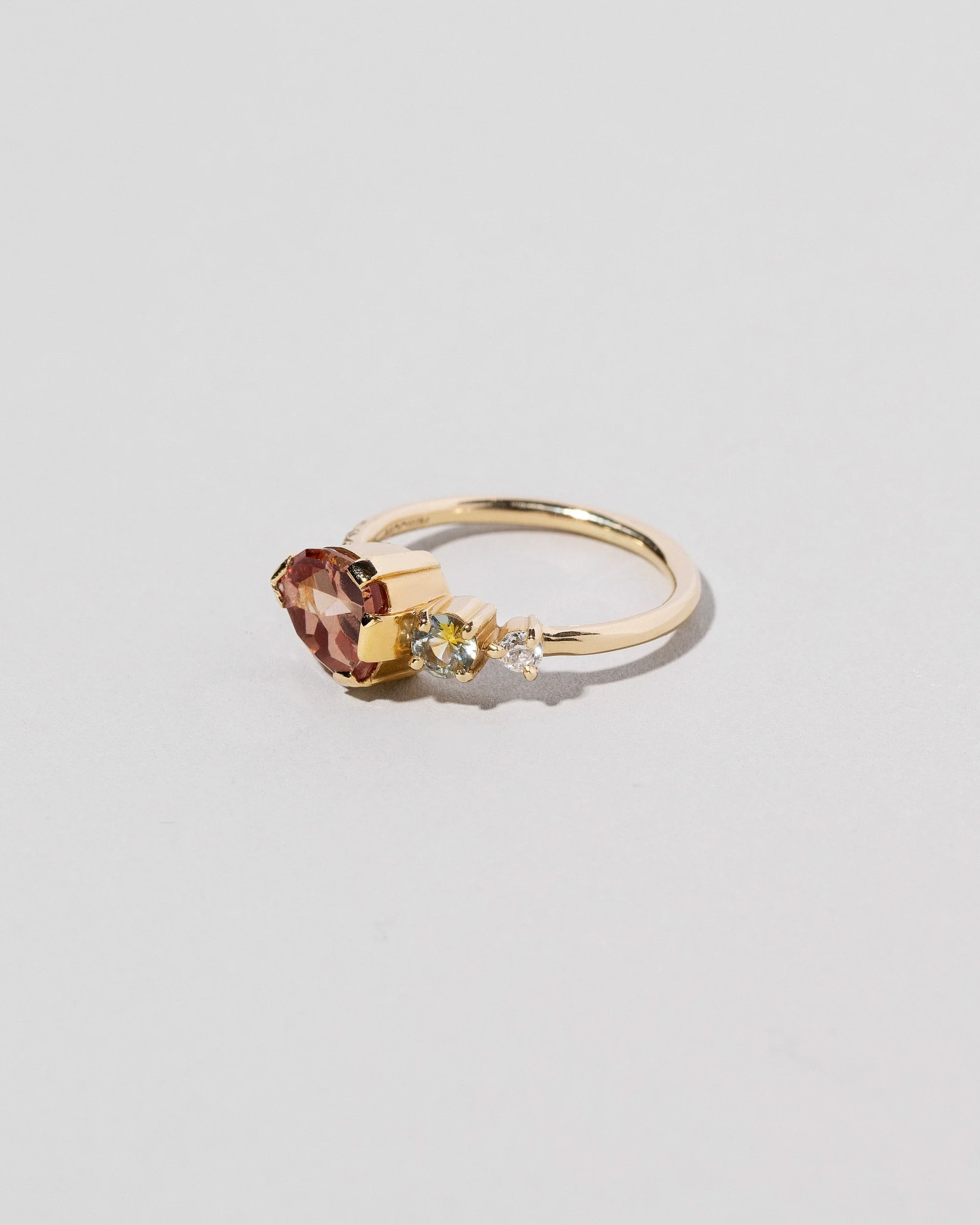 Garnet & Diamond Ring - Image 3