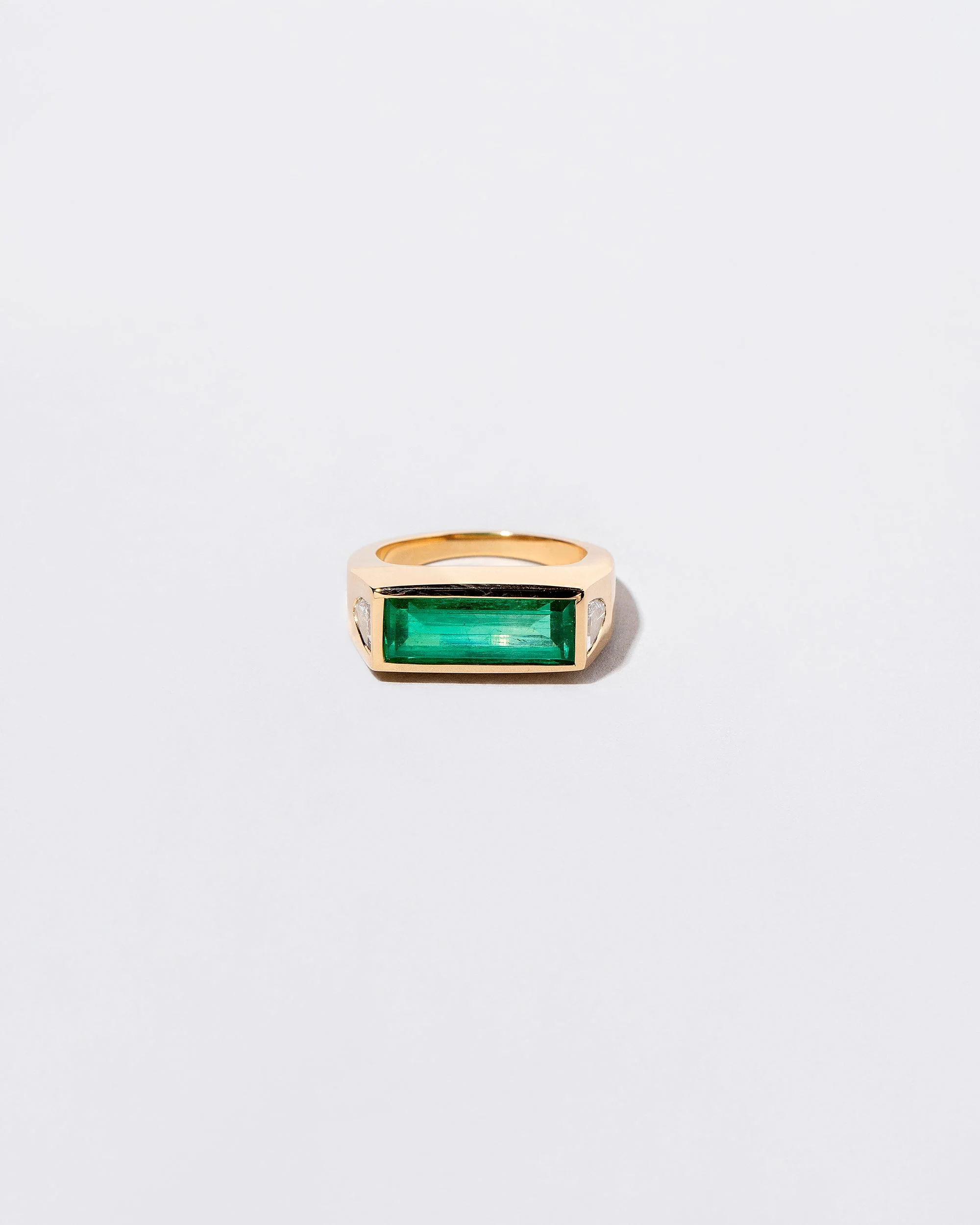 Figure Ring