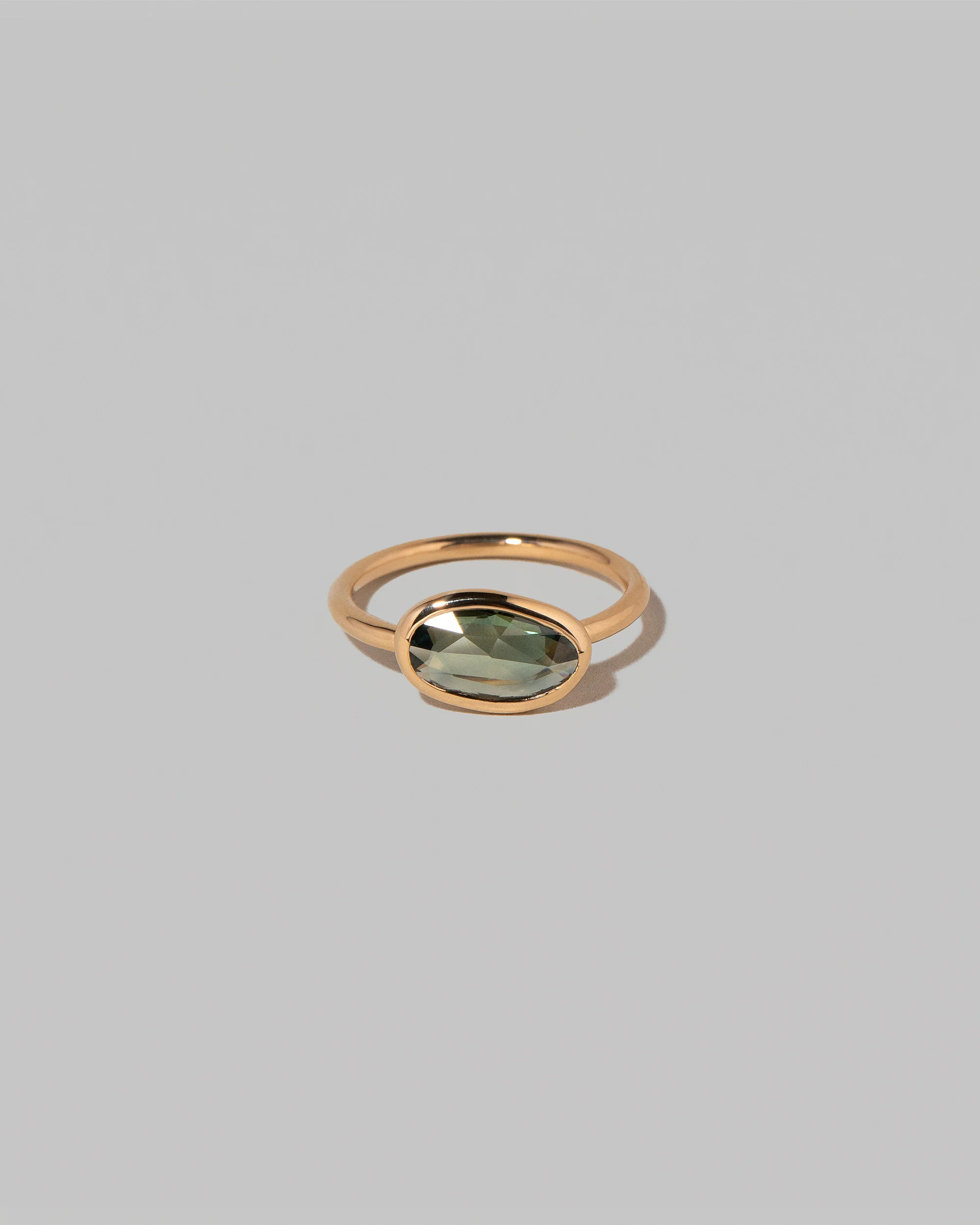 Gusher Green Sapphire Ring 002