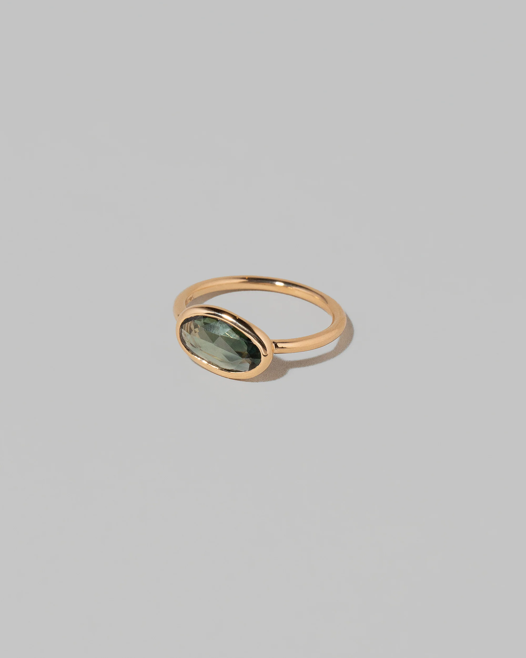 Gusher Green Sapphire Ring 002 - Image 3