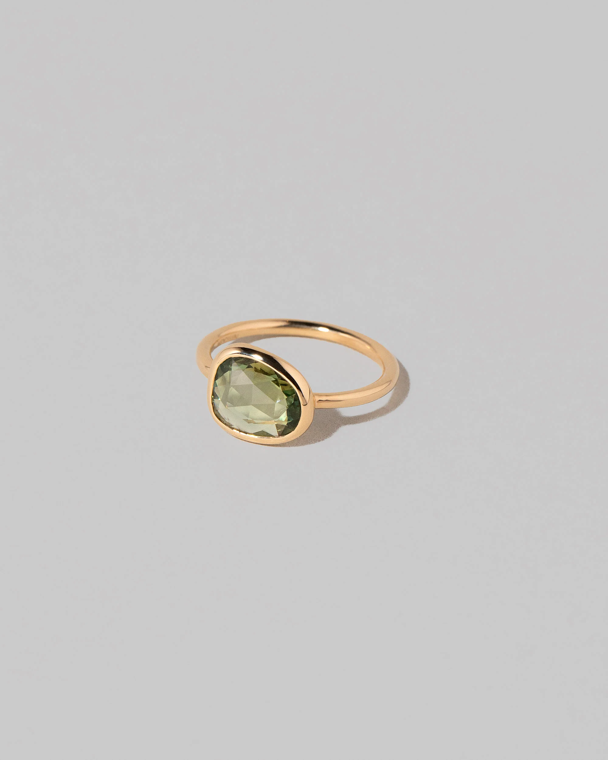 Gusher Green Sapphire Ring 004 - Image 2