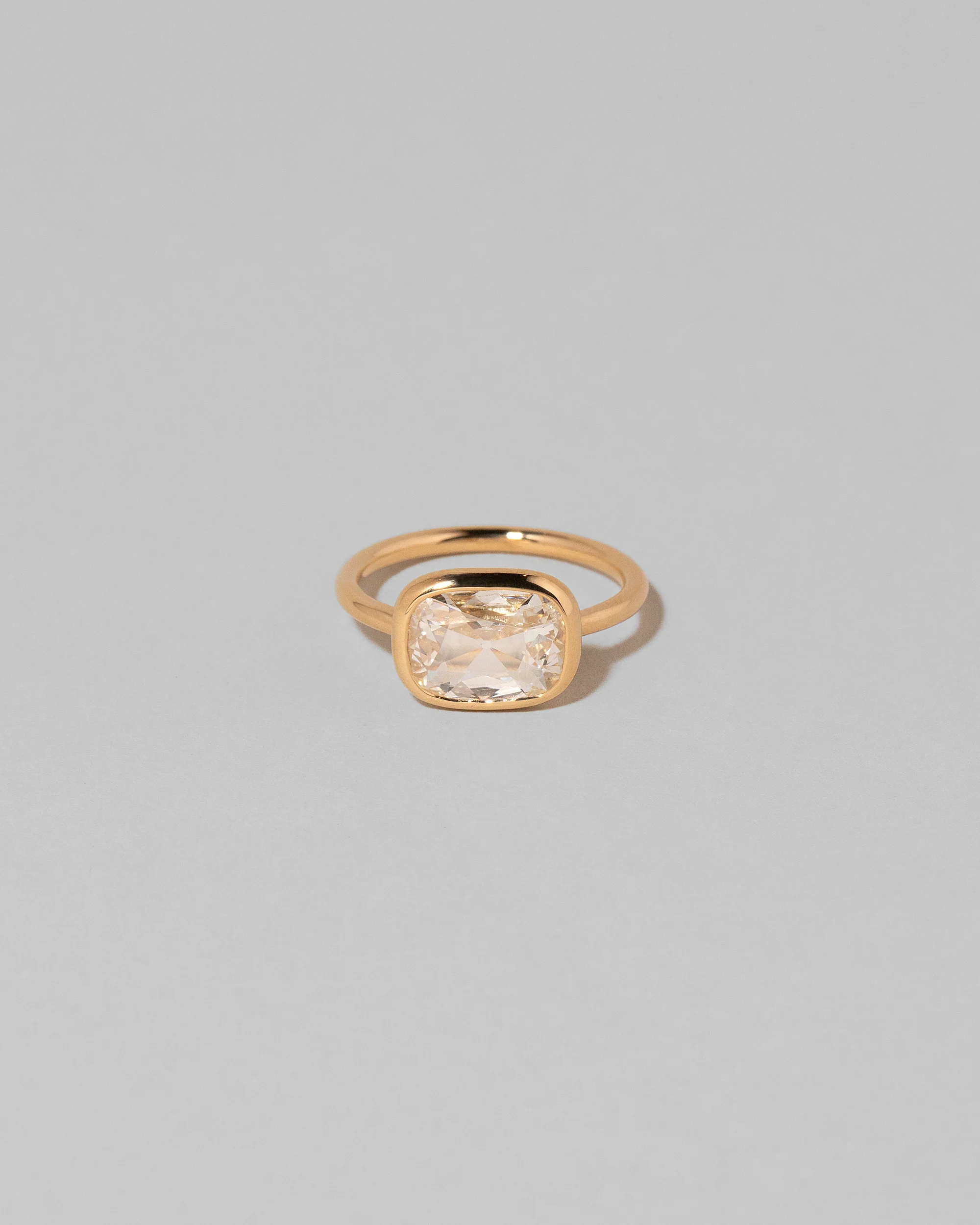 Gusher Diamond Ring 010