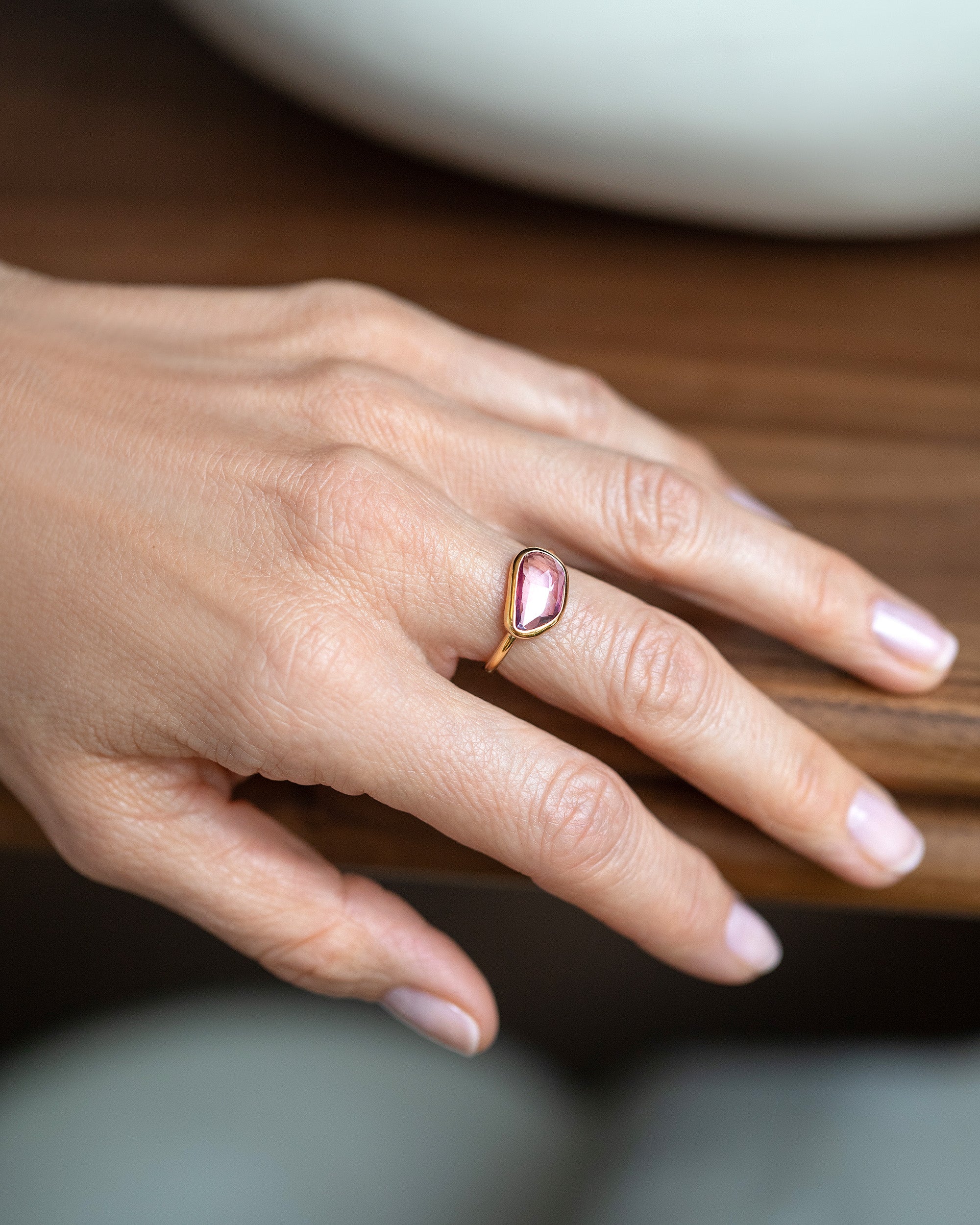 Gusher Pink Sapphire Ring 011 - Image 5