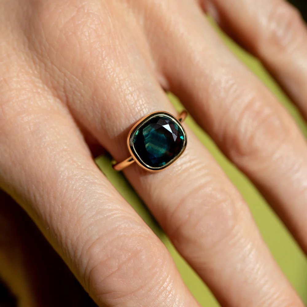 Gusher Bicolor Sapphire Ring 012 - Image 6
