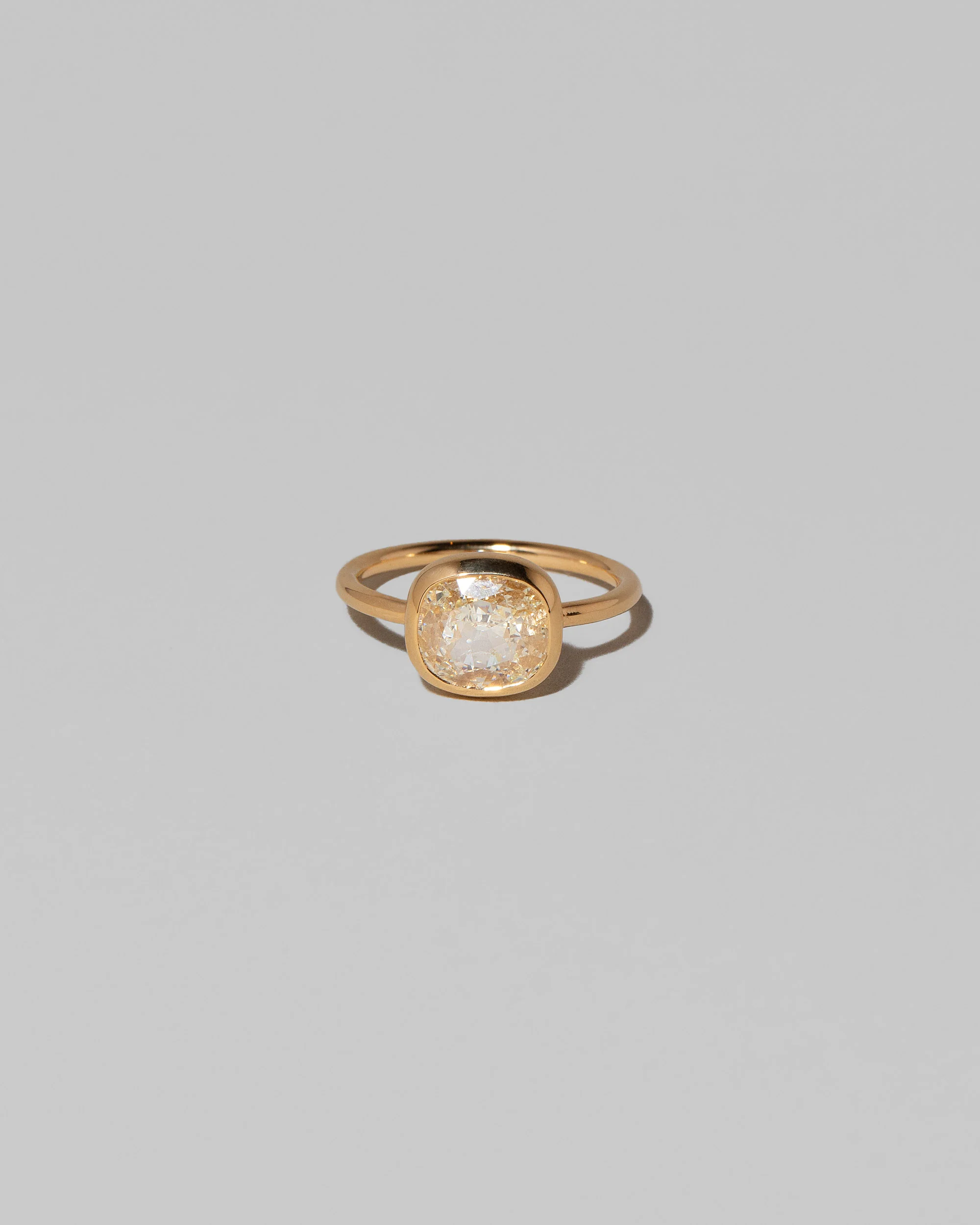 Gusher Diamond Ring 015