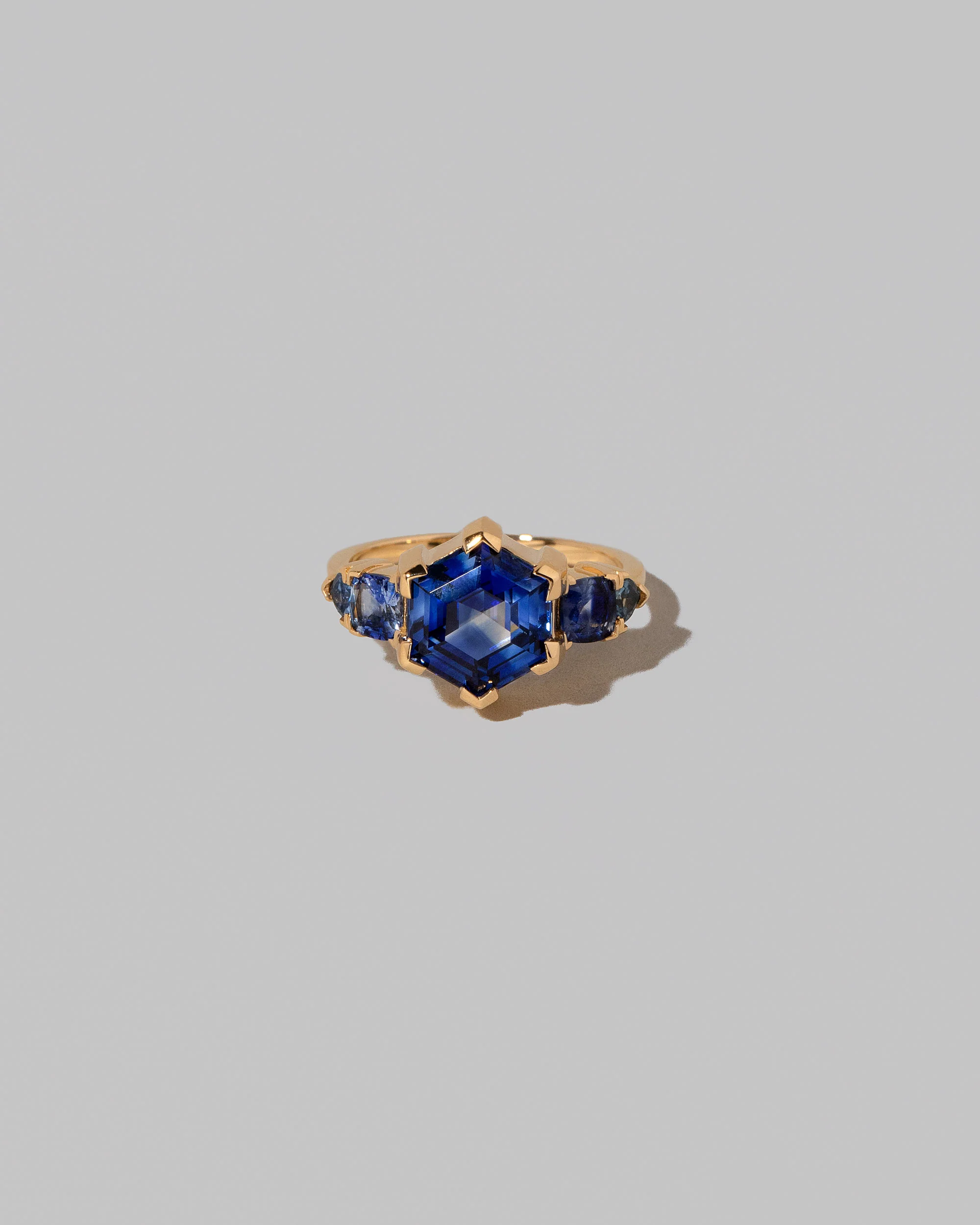 Hyacinthella Ring