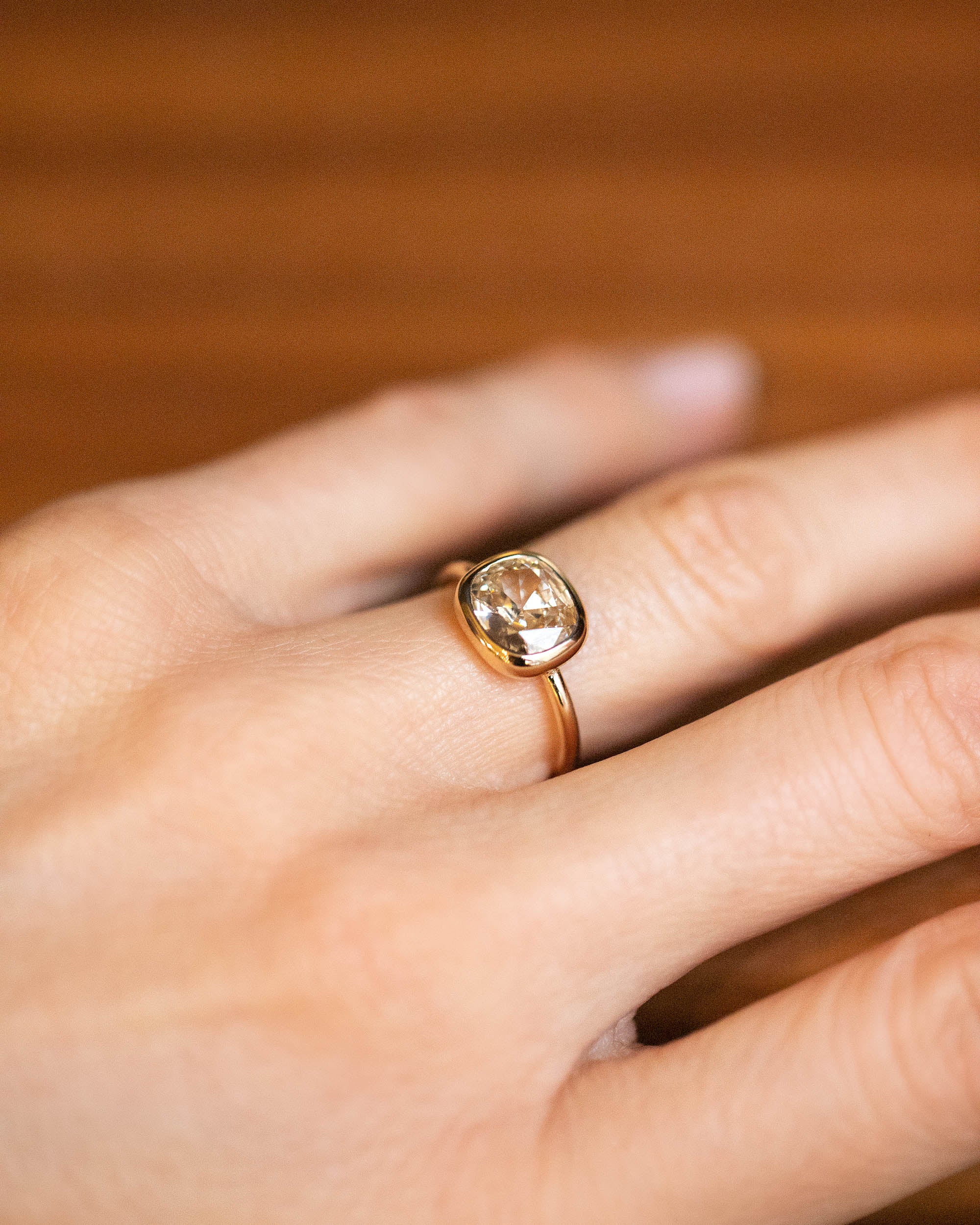 Gusher Diamond Ring 044 - Image 5