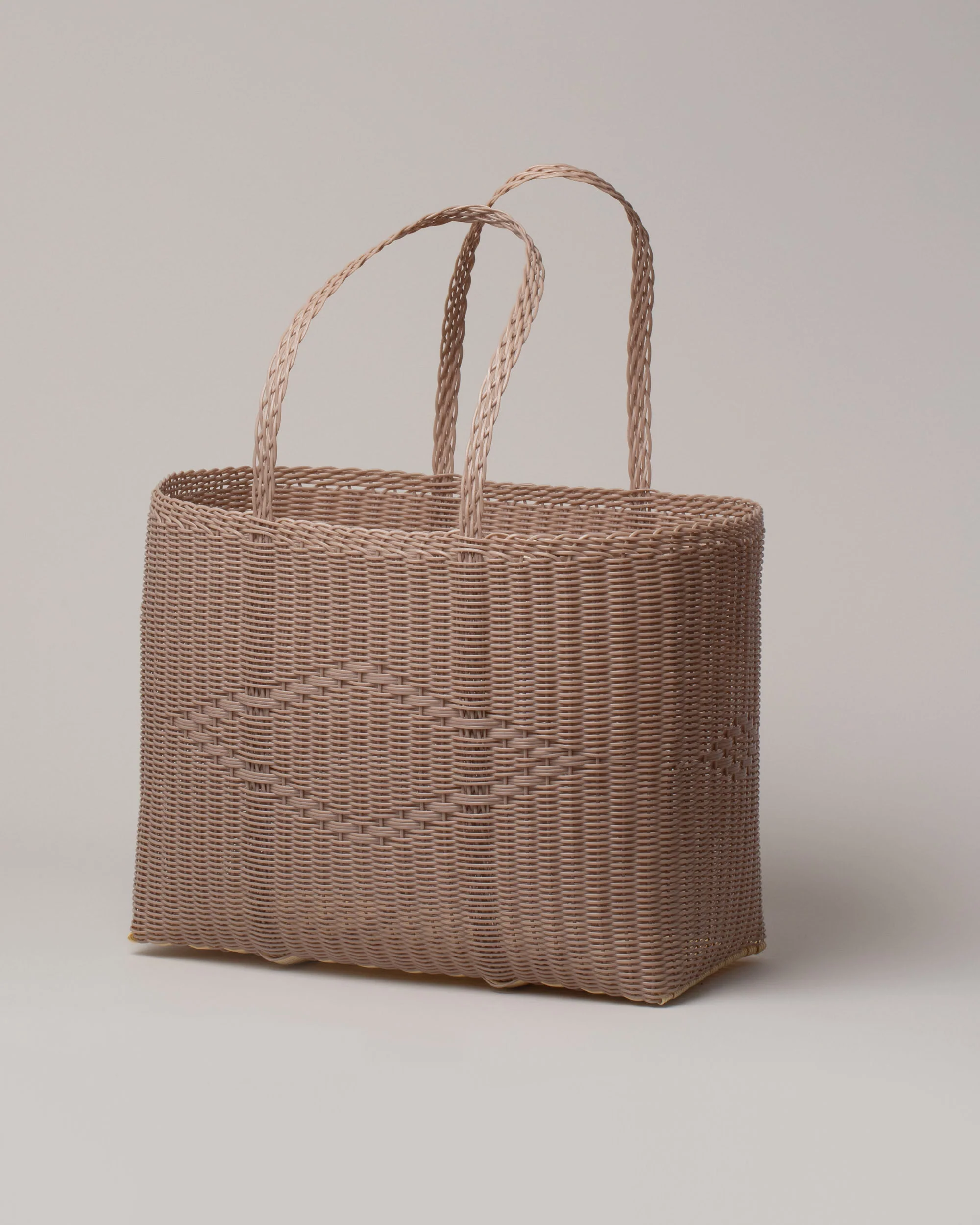 Large Handwoven Tote Basket Bag - Image 2