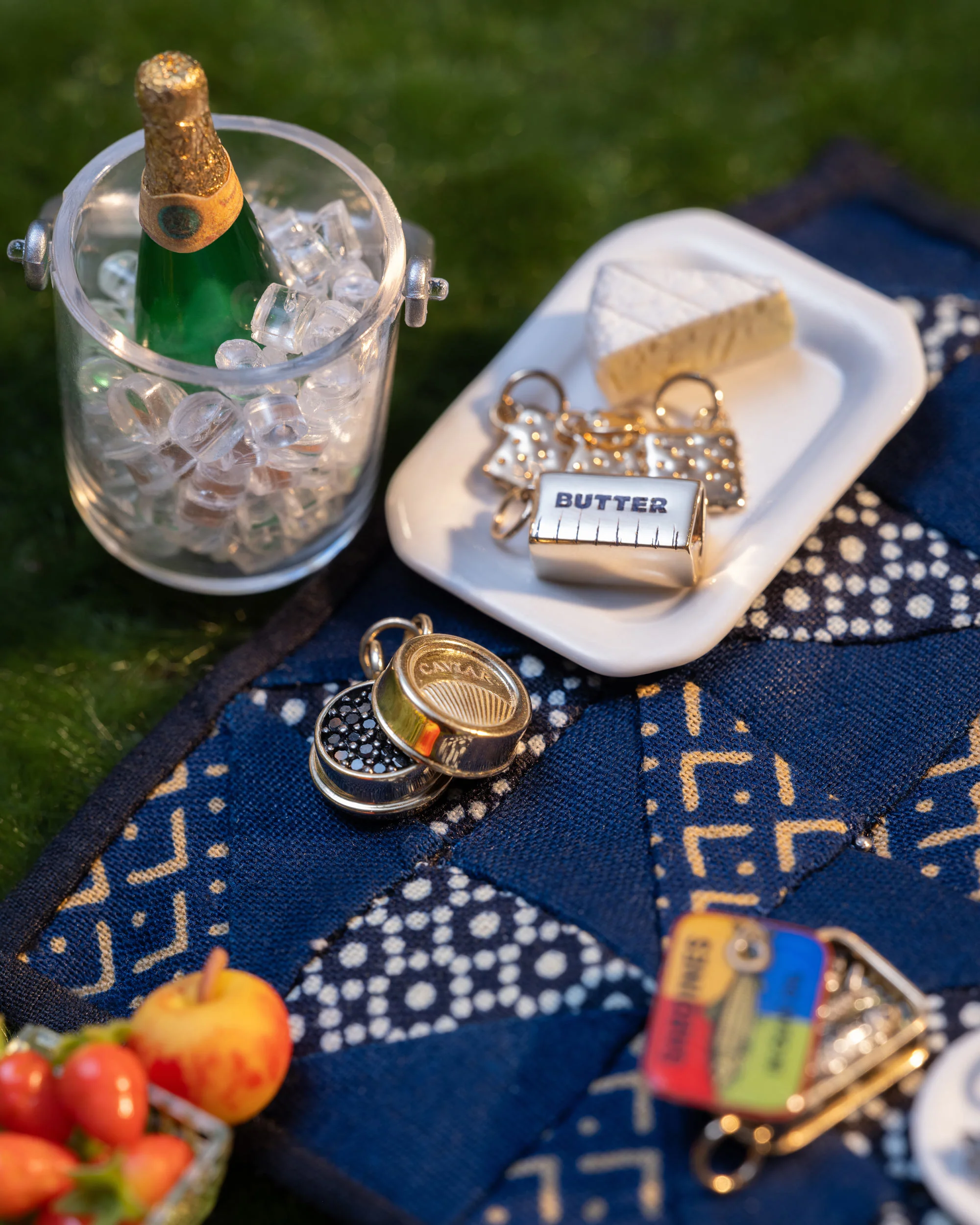 Saltine Cracker Charm - Image 4