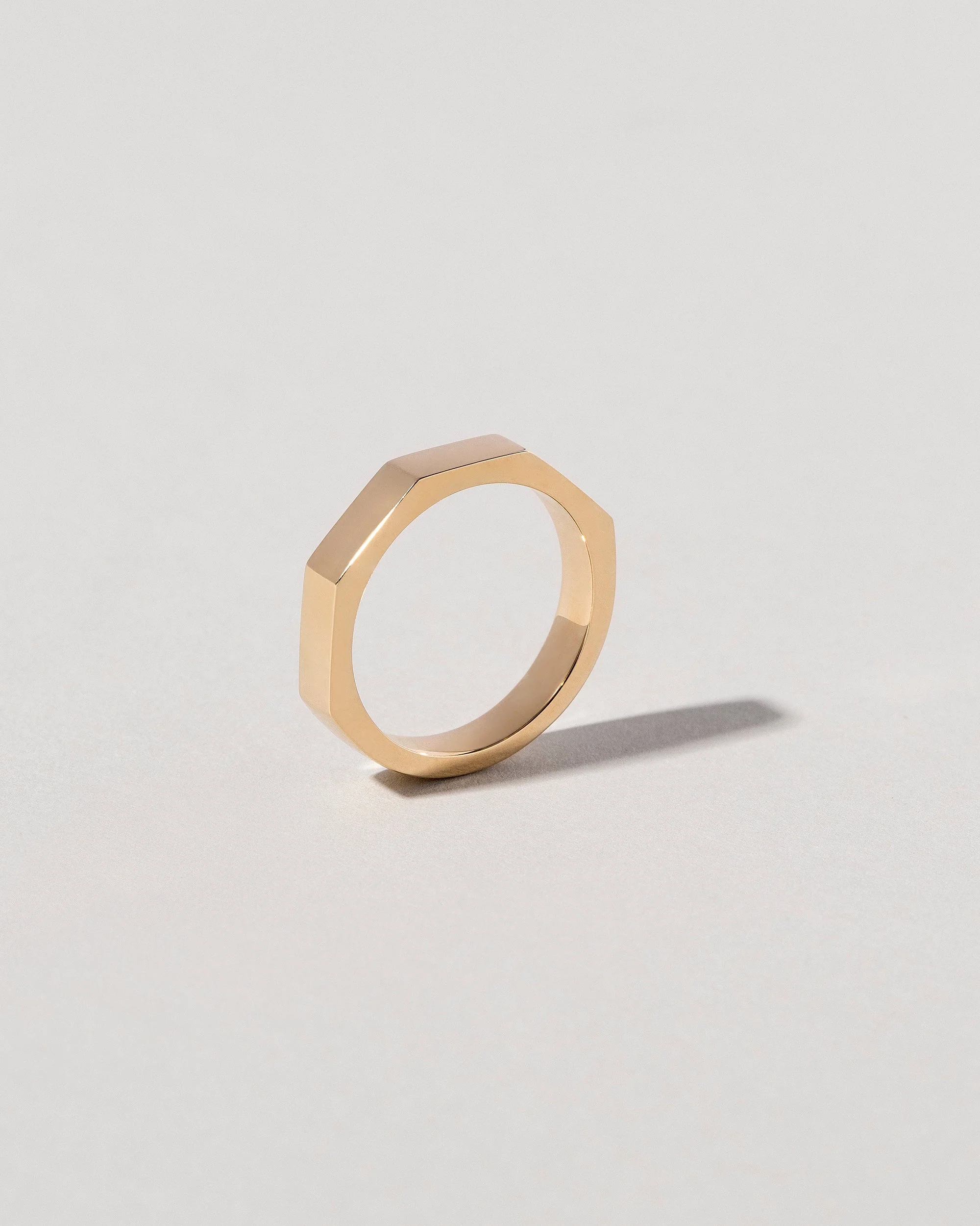 Segmented Half Hoop Band - 4mm - Image 3