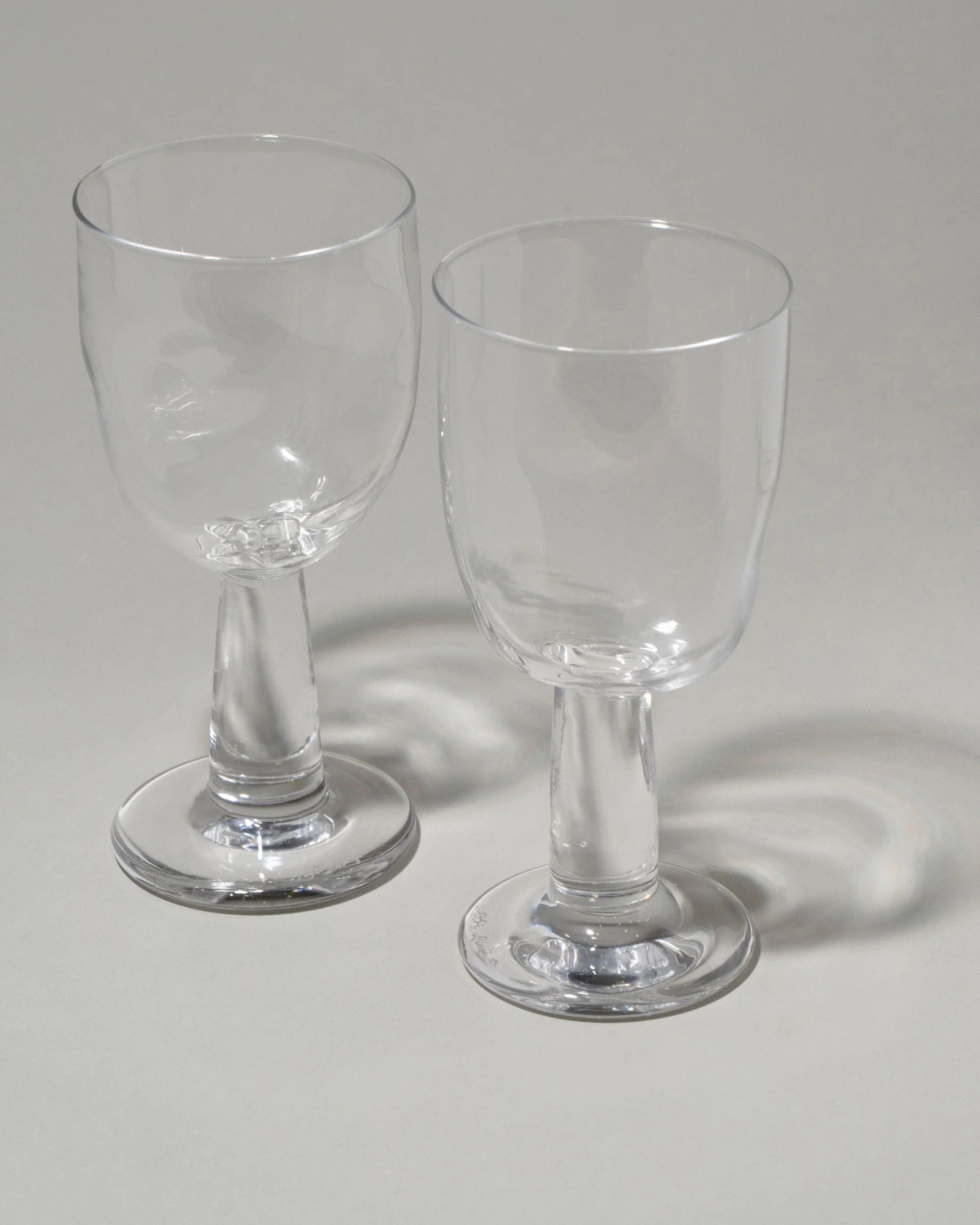 Twisted Wine Glass - Image 2