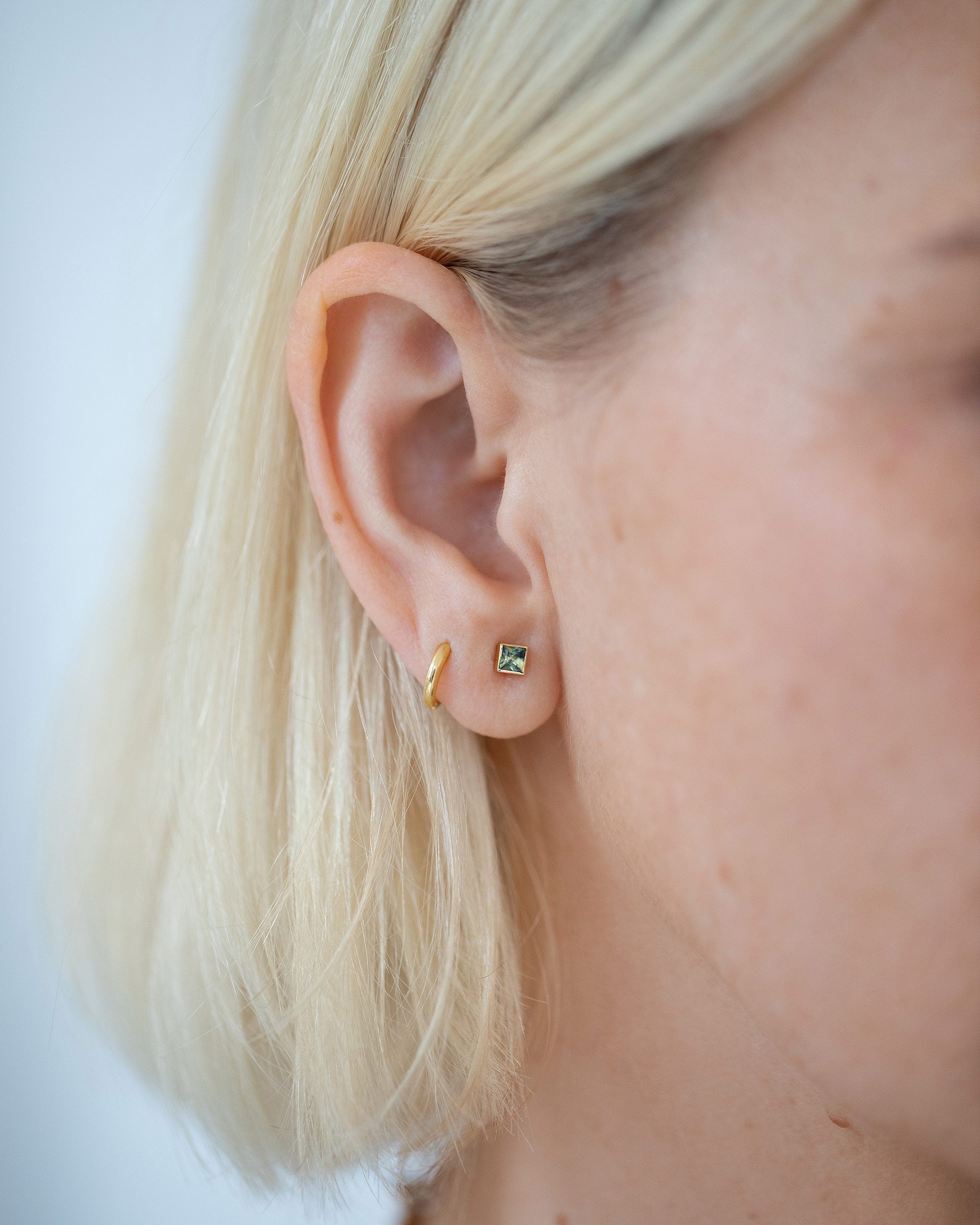 Square Frame Stud Earrings - Petite Bicolor Pink/Blue Sapphire - Image 3
