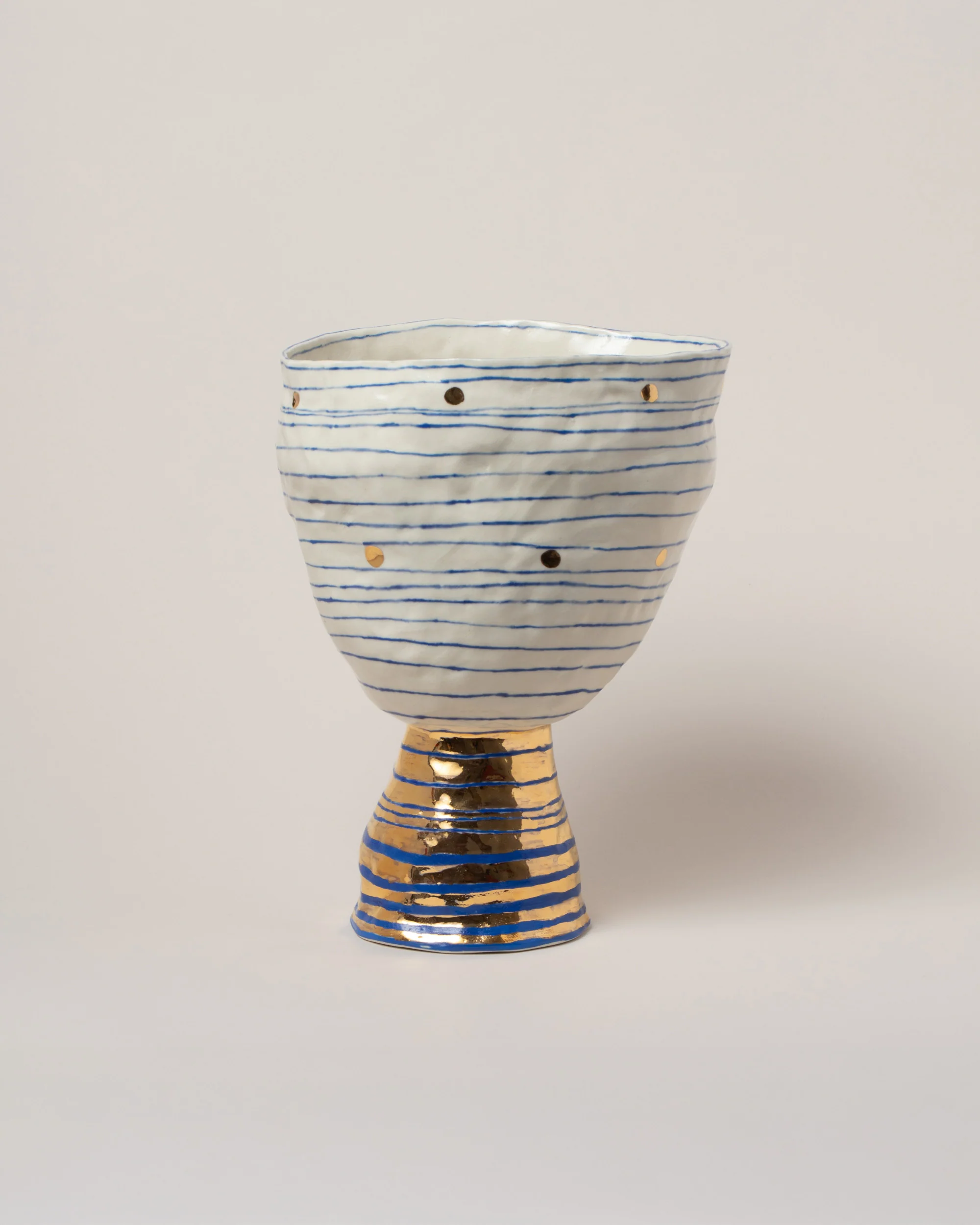 Unaffected & Demure Footed Bowl Vase