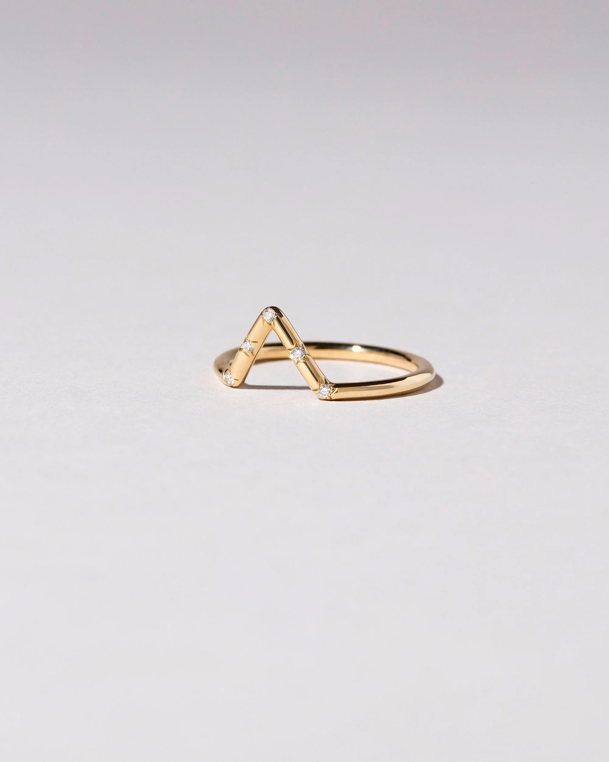 Triangle Band - Five Stone - Image 2