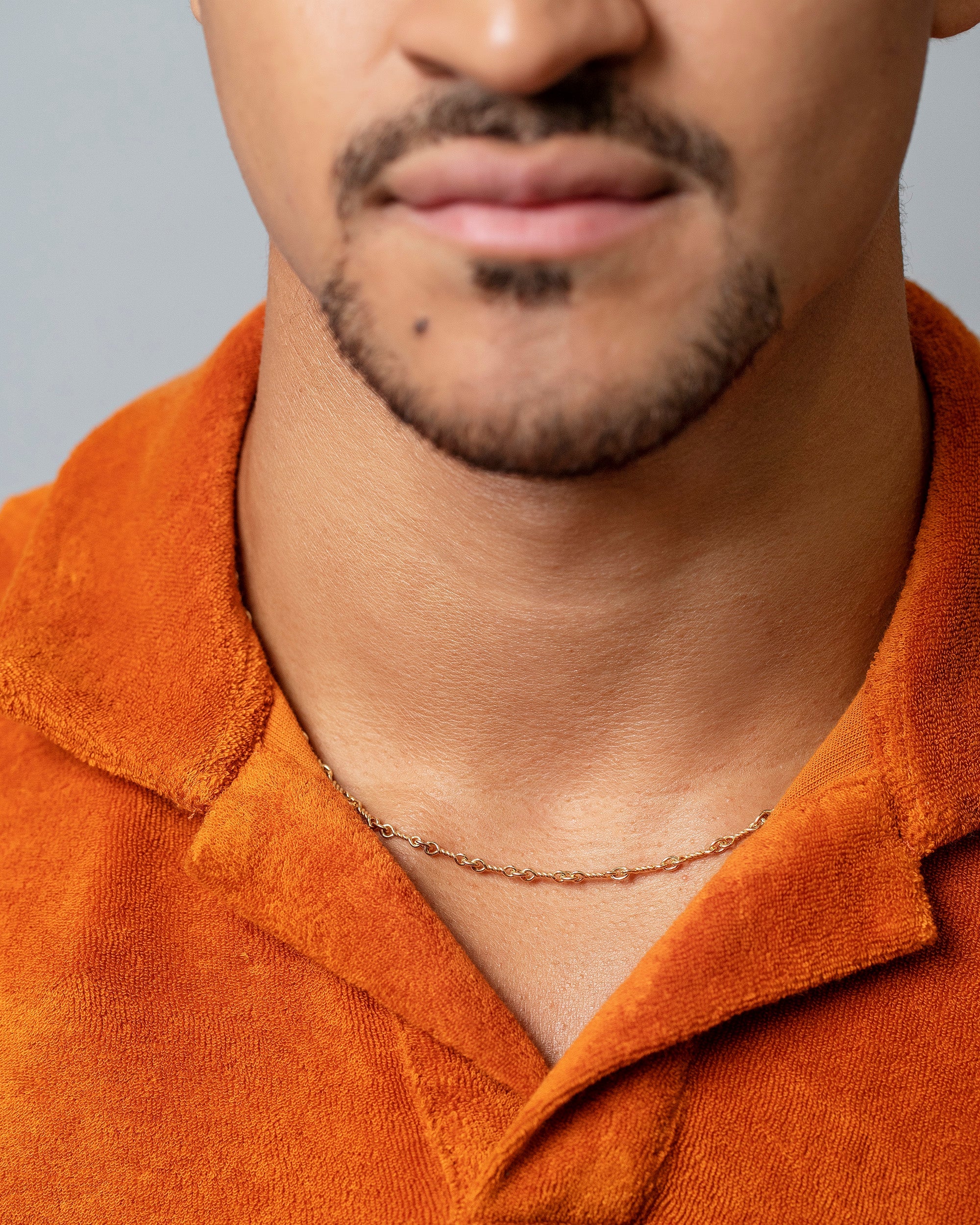 Twisted Chain Necklace - Image 5