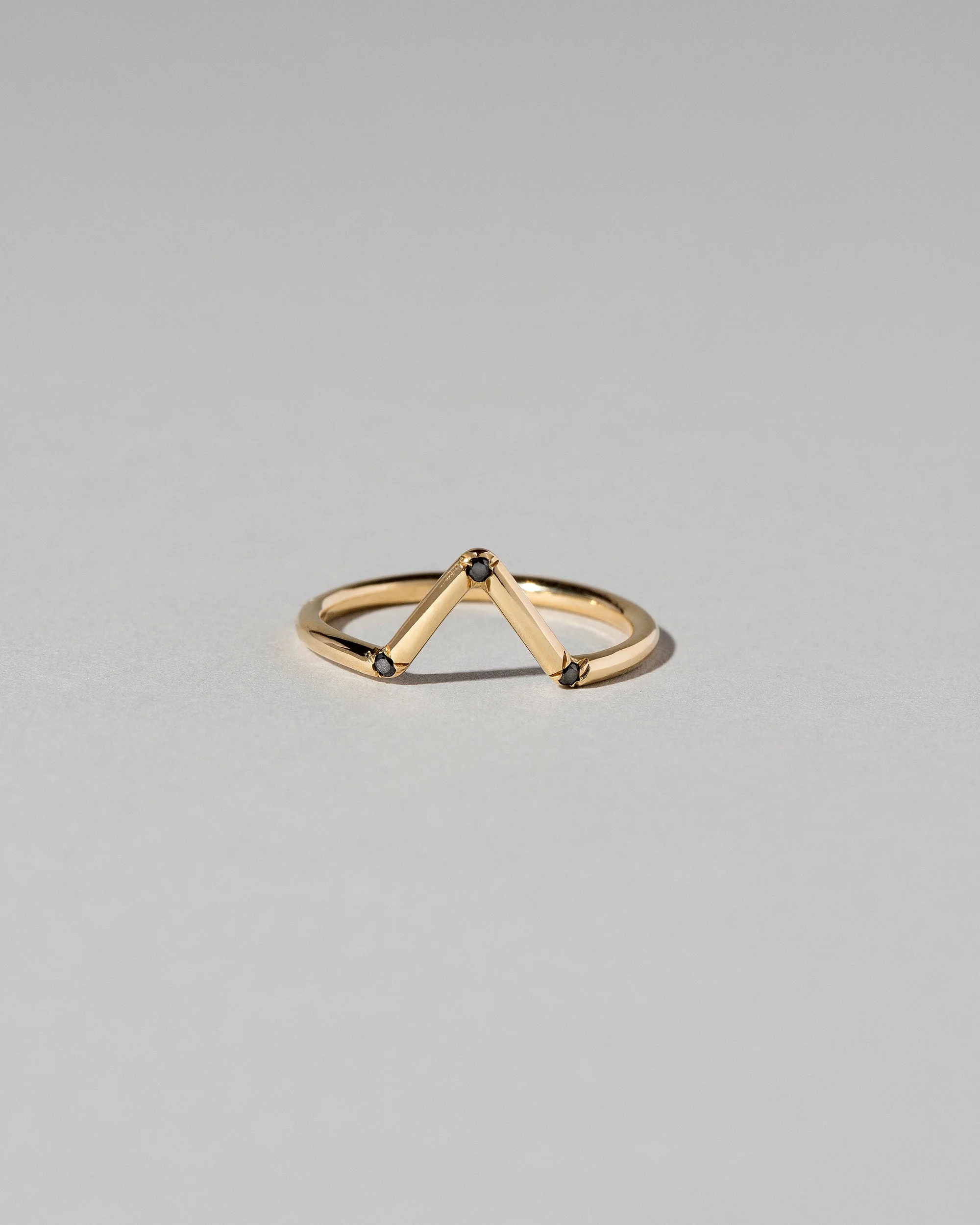 Triangle Band in Three Stone Black Diamond - sz4.5 x Vault